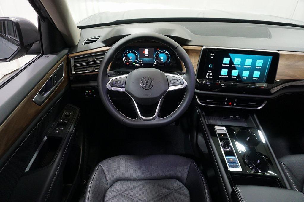 new 2026 Volkswagen Atlas car, priced at $43,915