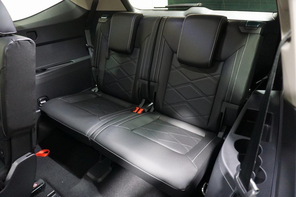 new 2026 Volkswagen Atlas car, priced at $43,915