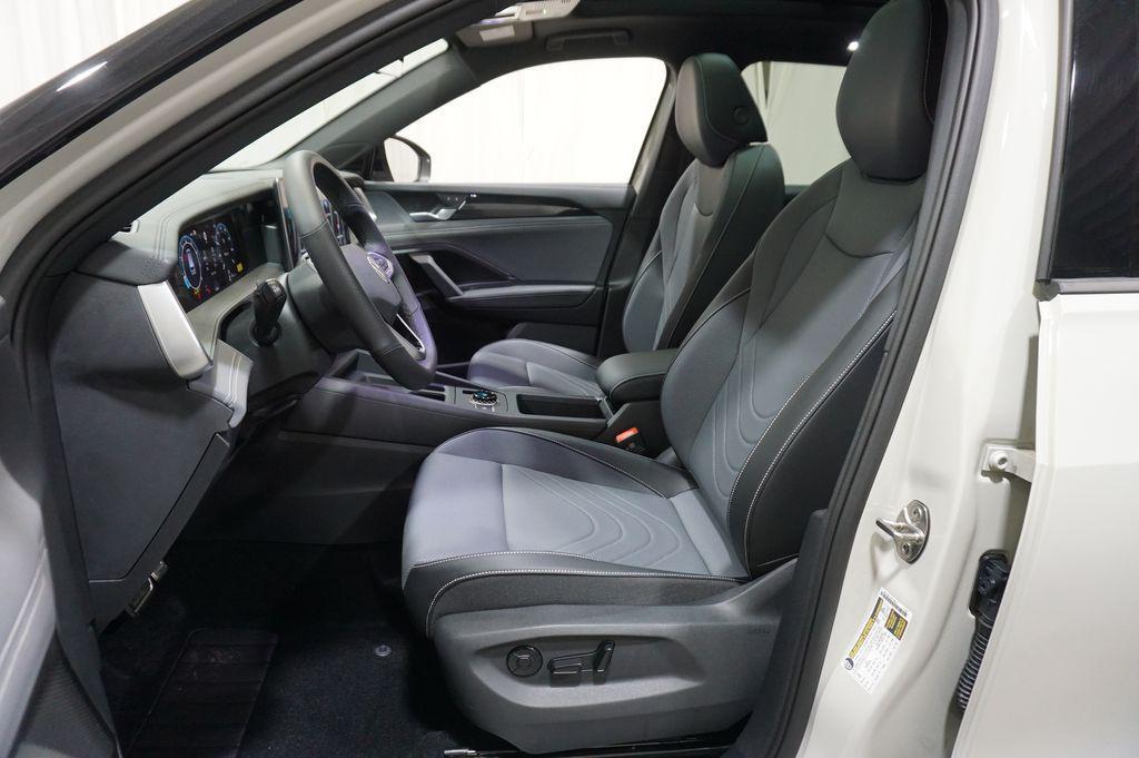 new 2026 Volkswagen Tiguan car, priced at $37,928