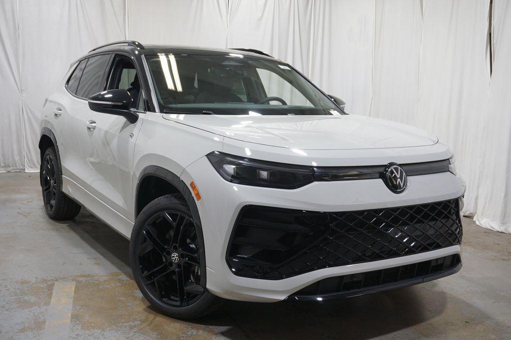 new 2026 Volkswagen Tiguan car, priced at $37,928