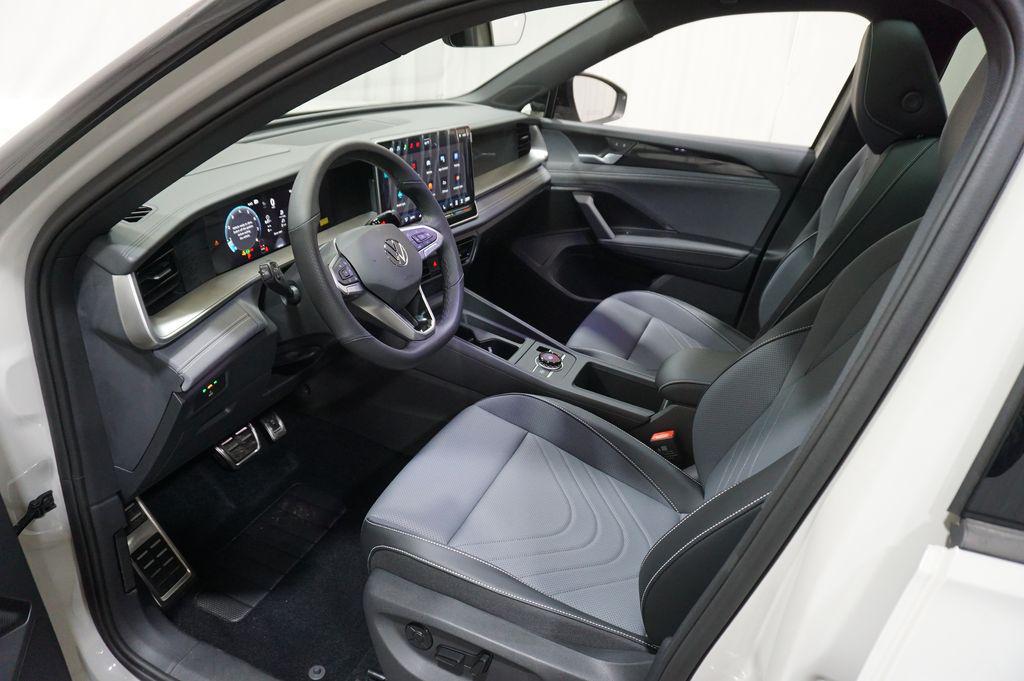 new 2026 Volkswagen Tiguan car, priced at $37,928