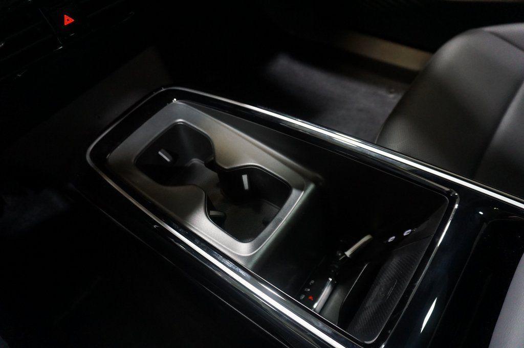 new 2025 Volkswagen ID.4 car, priced at $43,540