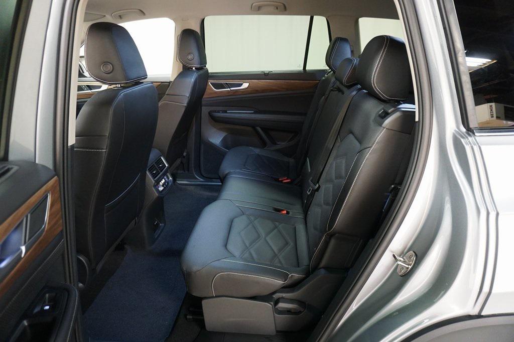 new 2026 Volkswagen Atlas car, priced at $43,990