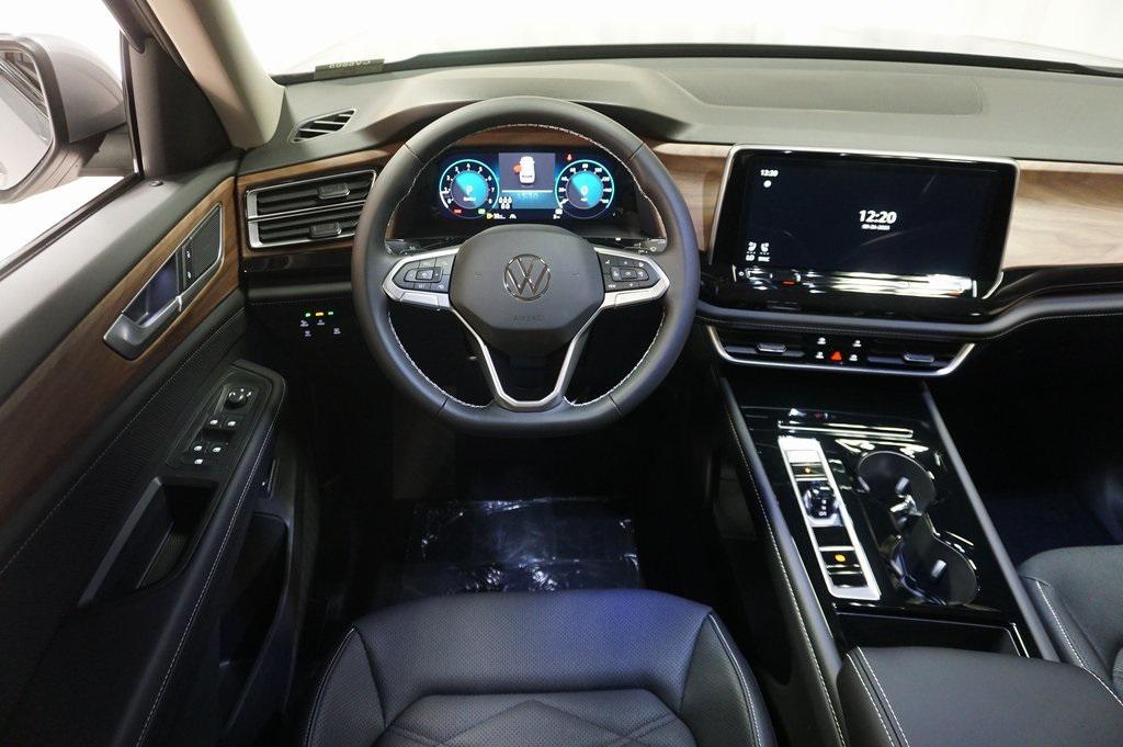 new 2026 Volkswagen Atlas car, priced at $43,990