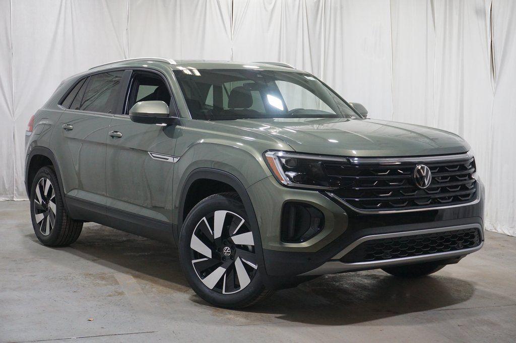 new 2026 Volkswagen Atlas Cross Sport car, priced at $43,103
