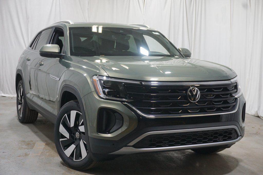 new 2026 Volkswagen Atlas Cross Sport car, priced at $43,103