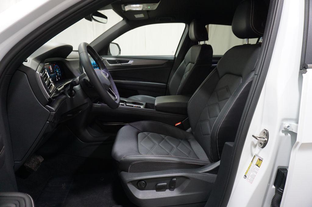 used 2024 Volkswagen Atlas Cross Sport car, priced at $26,890