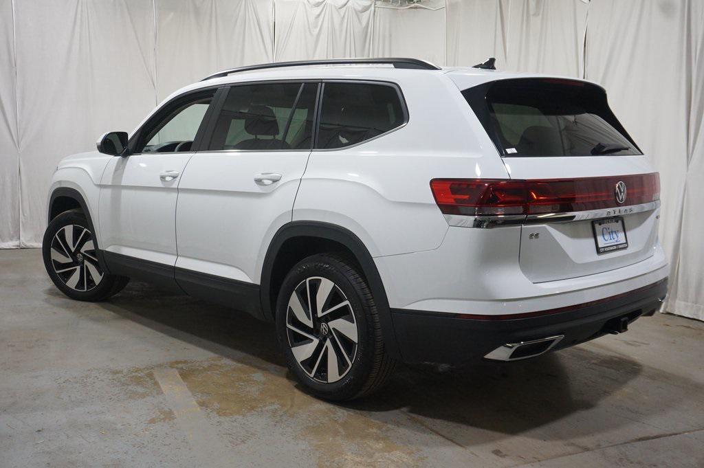 used 2024 Volkswagen Atlas car, priced at $32,400