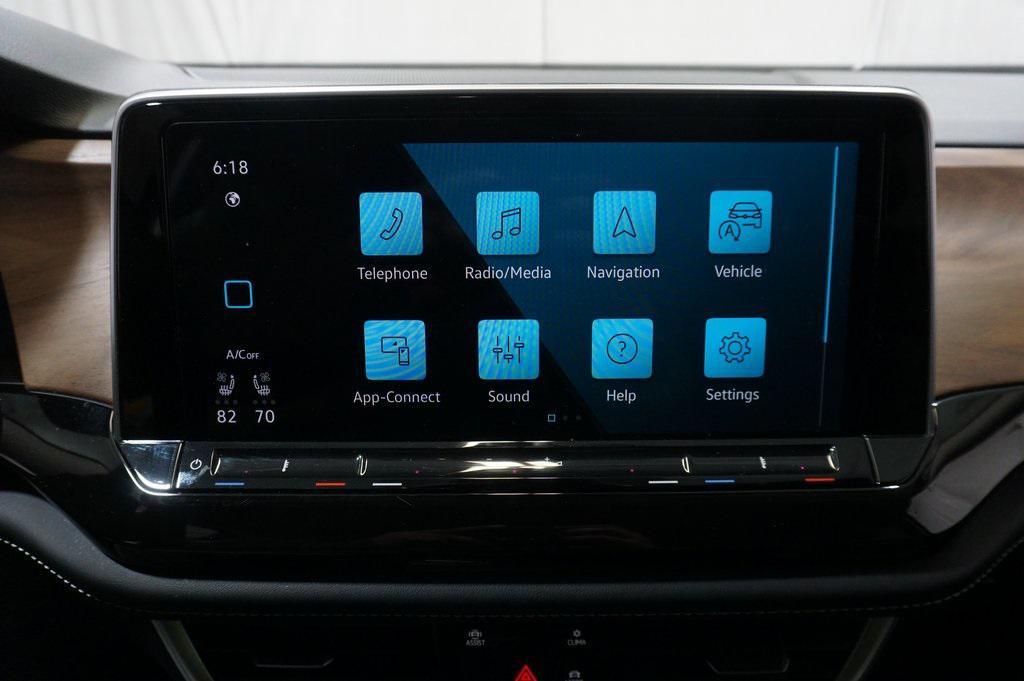 used 2025 Volkswagen Atlas car, priced at $32,990