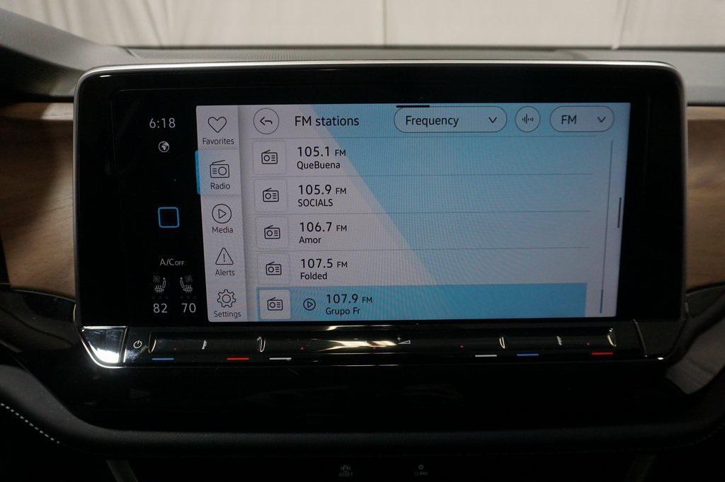 used 2025 Volkswagen Atlas car, priced at $32,990