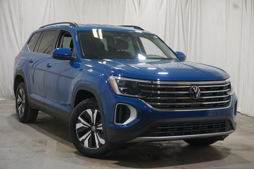 used 2025 Volkswagen Atlas car, priced at $32,990