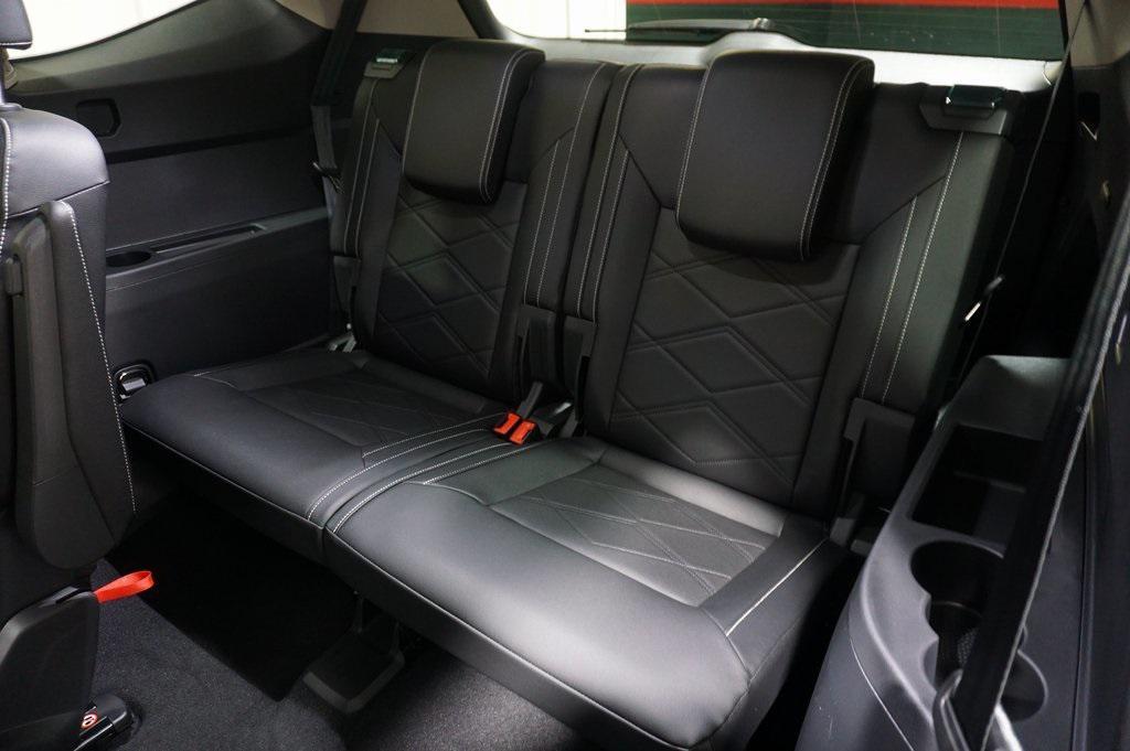 new 2026 Volkswagen Atlas car, priced at $44,588