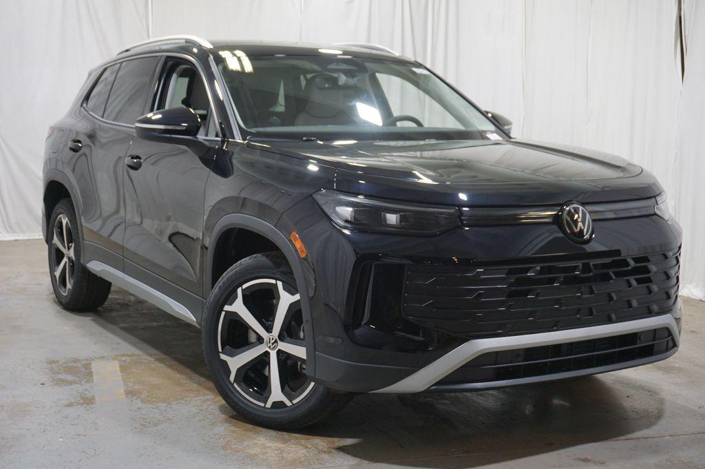 new 2026 Volkswagen Tiguan car, priced at $35,331