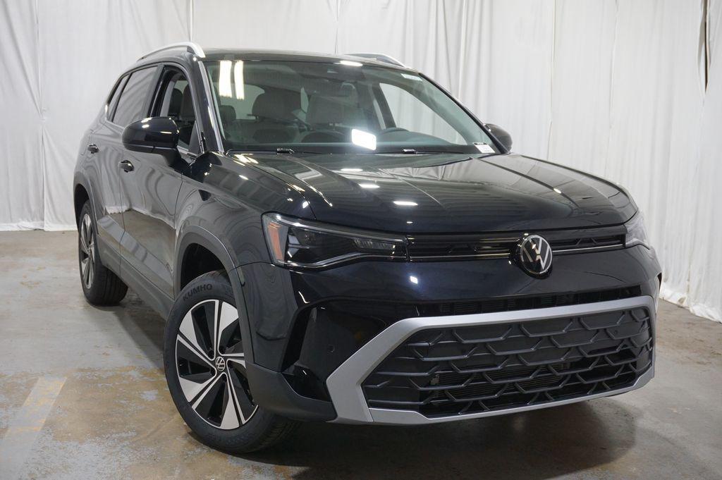 new 2026 Volkswagen Taos car, priced at $31,851