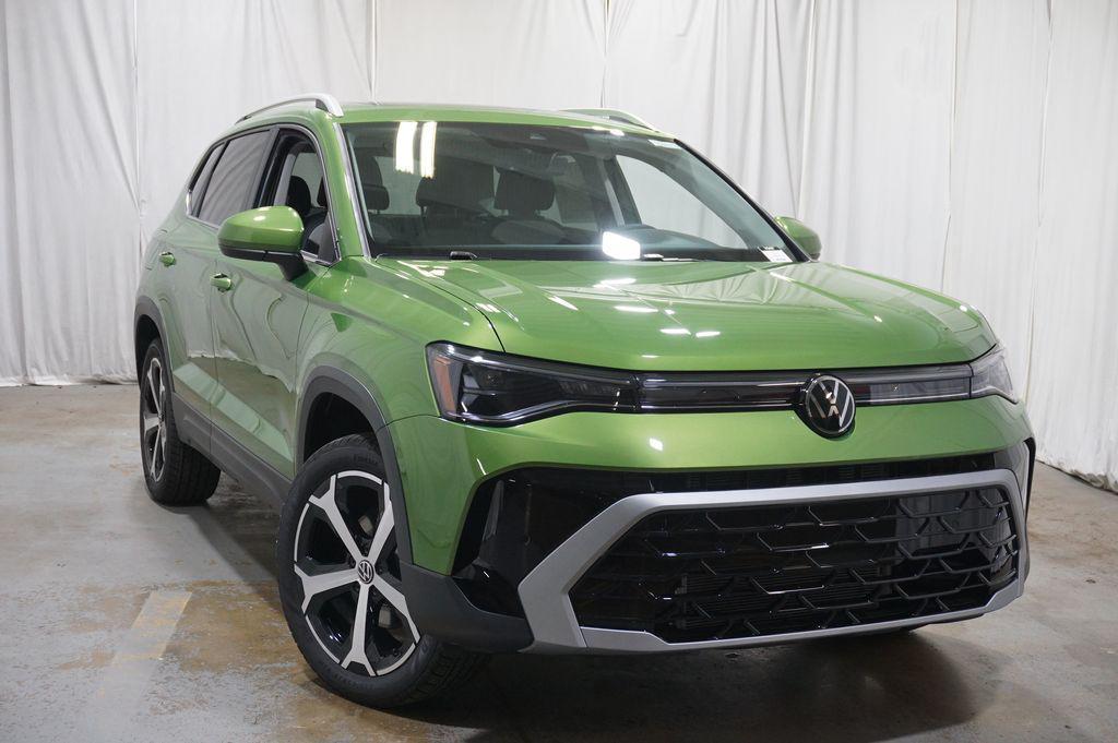 new 2026 Volkswagen Taos car, priced at $36,038