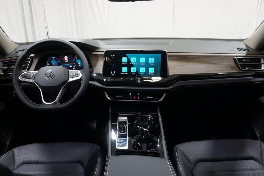 new 2026 Volkswagen Atlas car, priced at $47,773