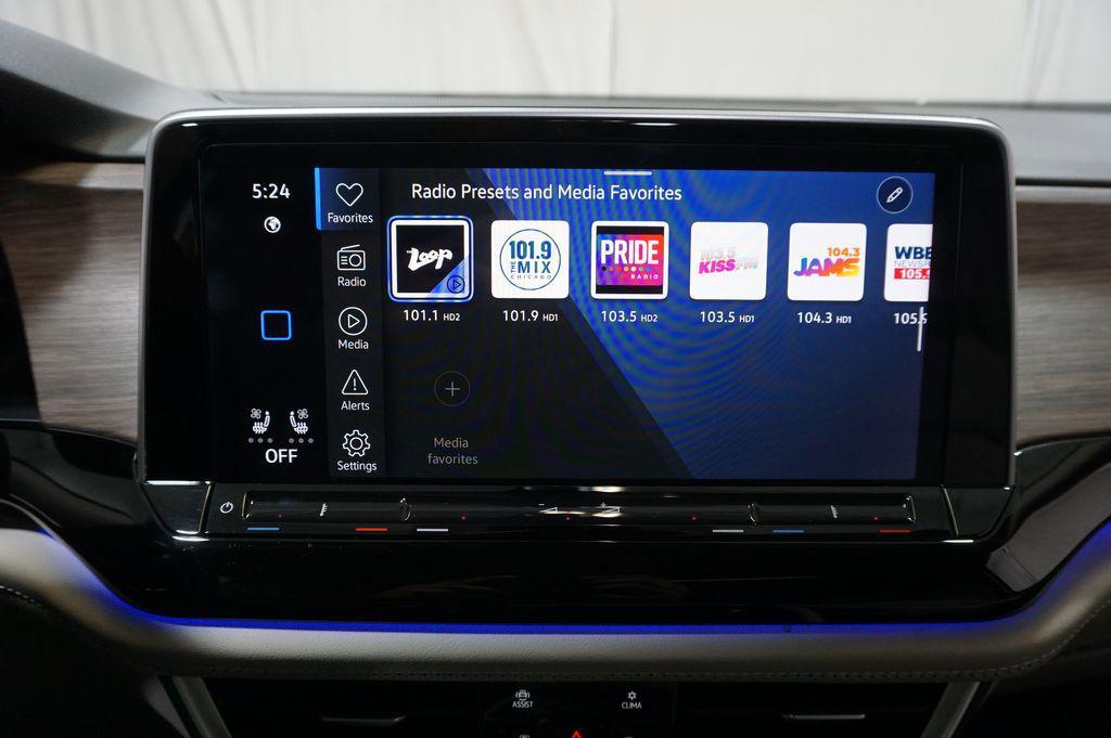 used 2025 Volkswagen Atlas car, priced at $43,490
