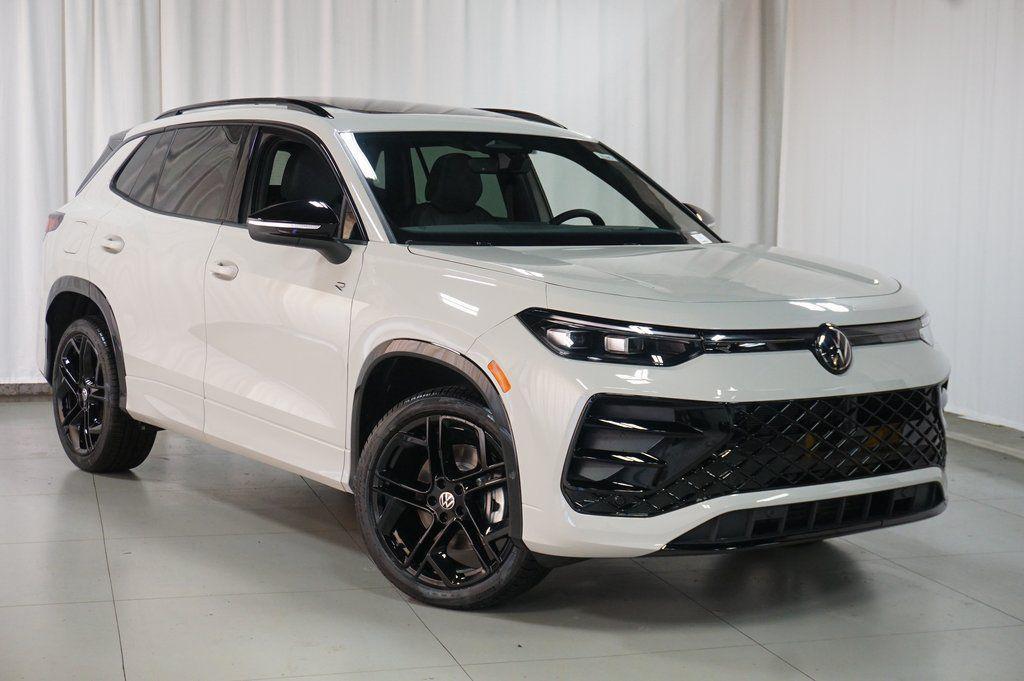 new 2026 Volkswagen Tiguan car, priced at $38,854