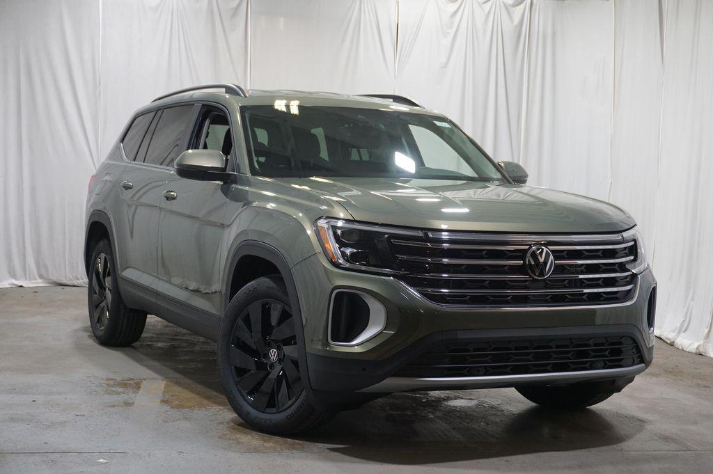 new 2026 Volkswagen Atlas car, priced at $43,490