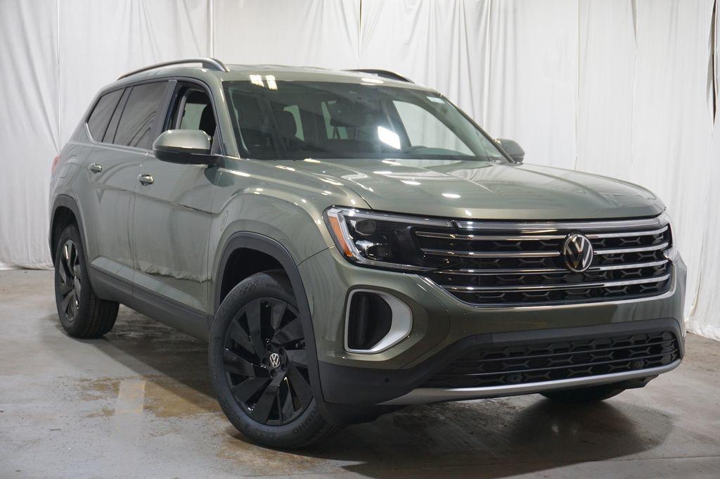 new 2026 Volkswagen Atlas car, priced at $43,490
