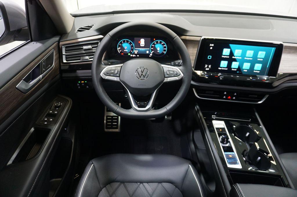 new 2026 Volkswagen Atlas car, priced at $51,681