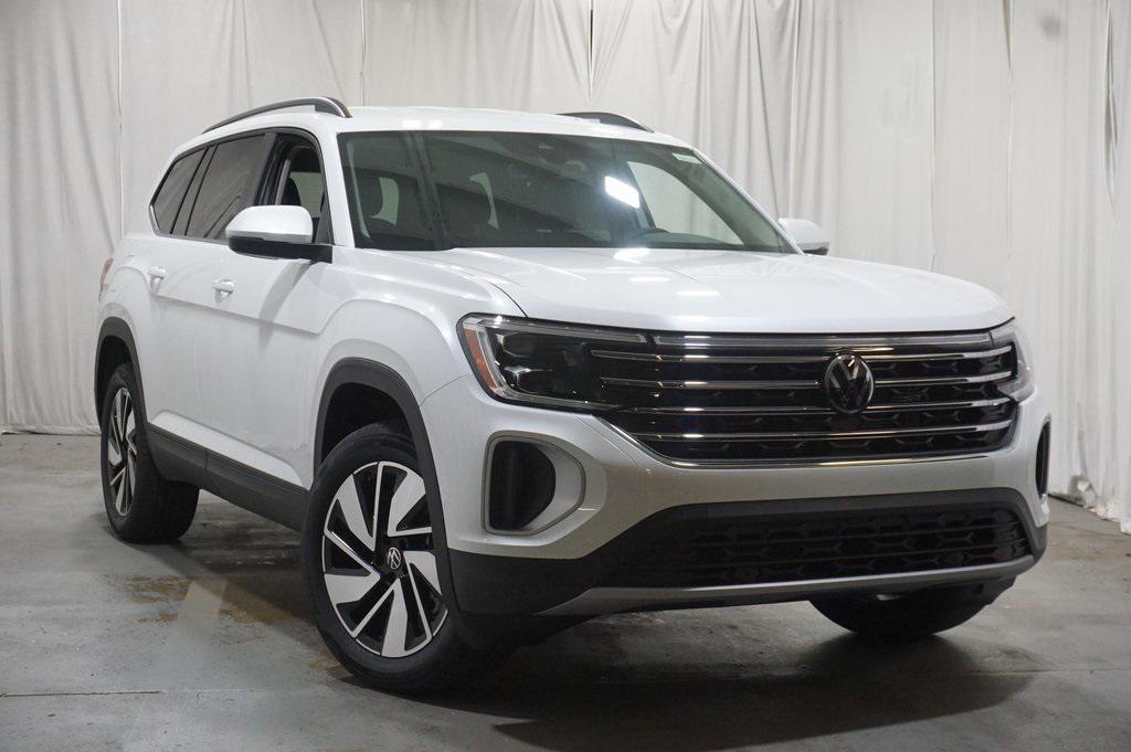 new 2026 Volkswagen Atlas car, priced at $44,513