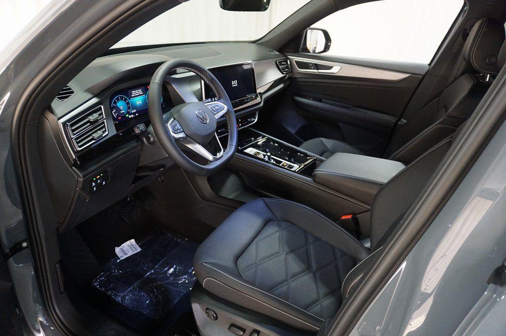 new 2026 Volkswagen Atlas Cross Sport car, priced at $44,052