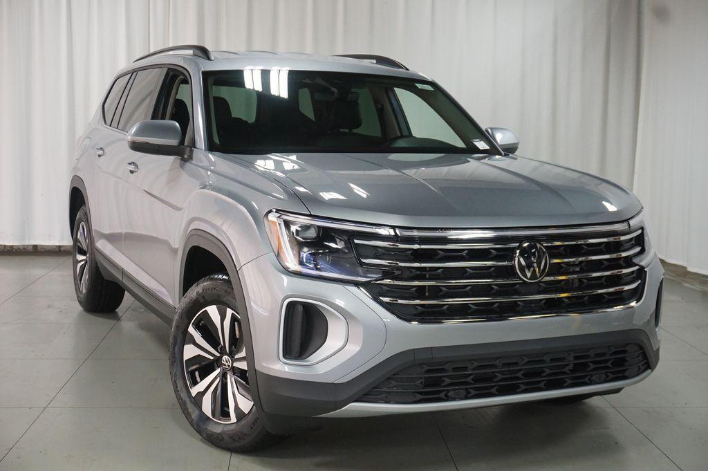 new 2026 Volkswagen Atlas car, priced at $40,245