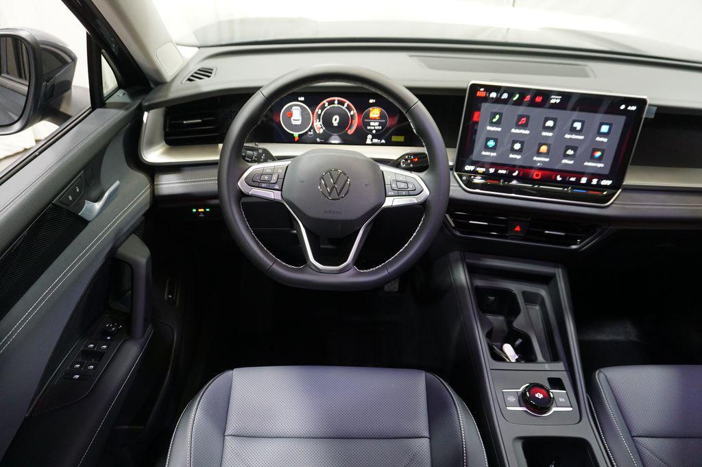new 2026 Volkswagen Tiguan car, priced at $33,831