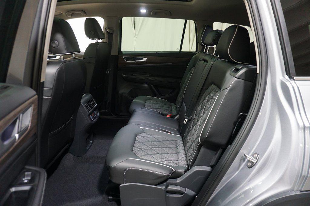 new 2026 Volkswagen Atlas car, priced at $53,181