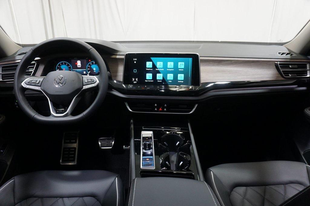 new 2026 Volkswagen Atlas car, priced at $52,181