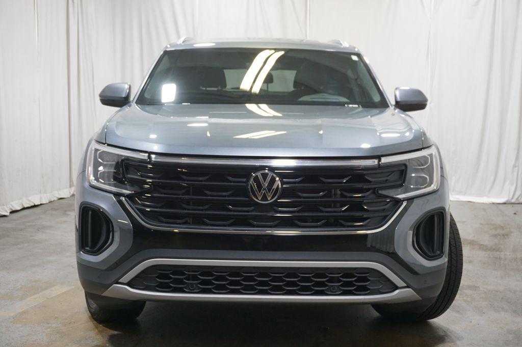 used 2025 Volkswagen Atlas Cross Sport car, priced at $37,490