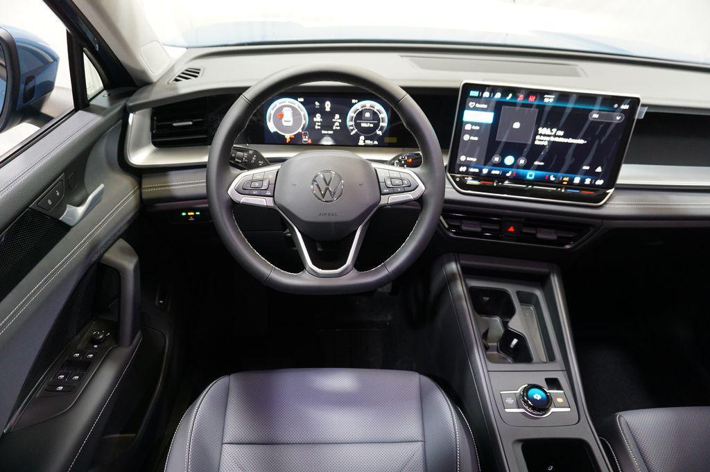 new 2026 Volkswagen Tiguan car, priced at $35,300