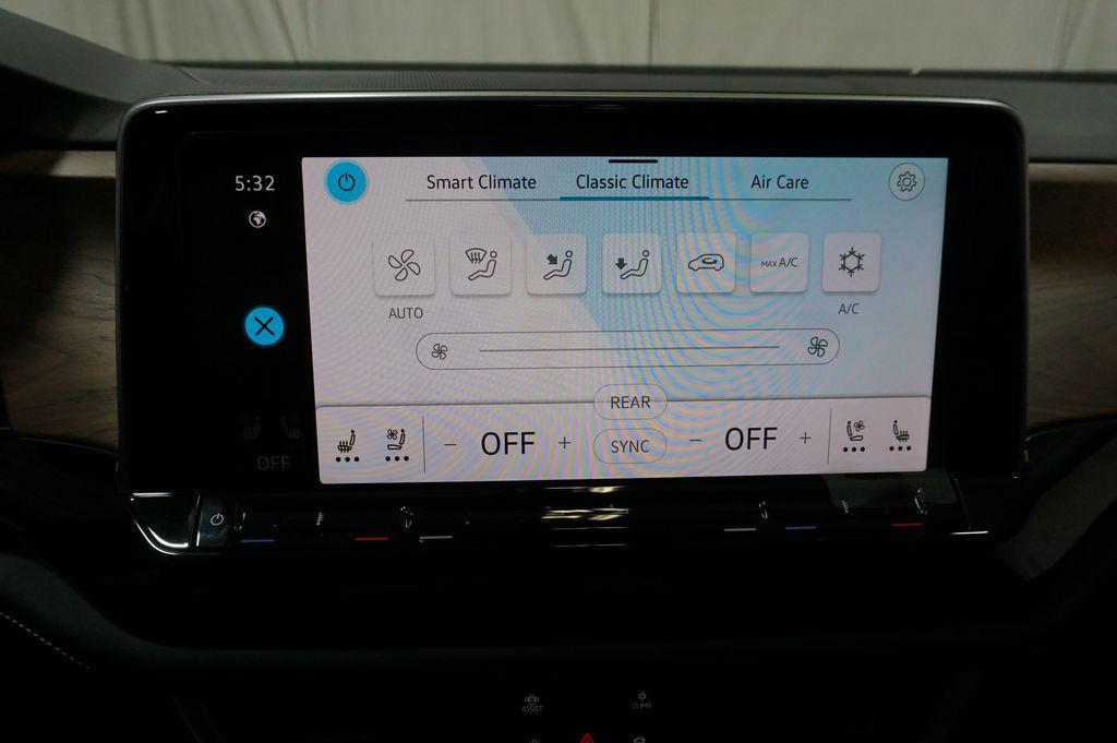 new 2026 Volkswagen Atlas car, priced at $44,959