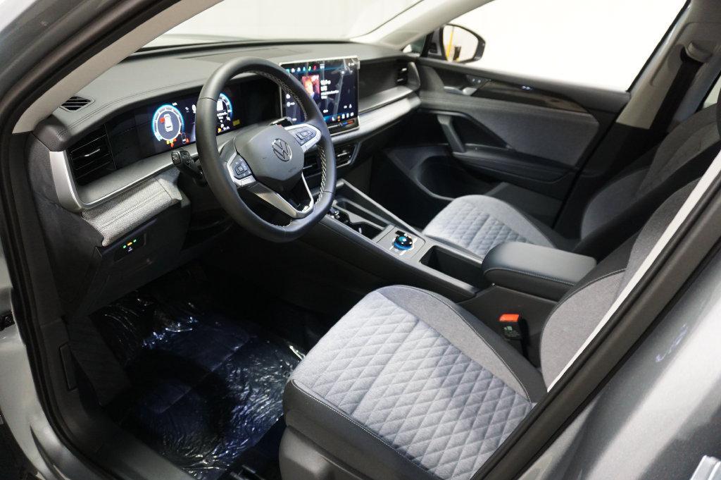 new 2026 Volkswagen Tiguan car, priced at $30,707