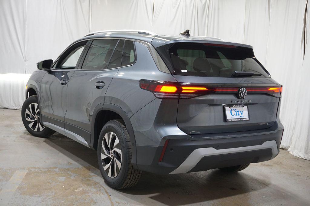new 2026 Volkswagen Tiguan car, priced at $32,295