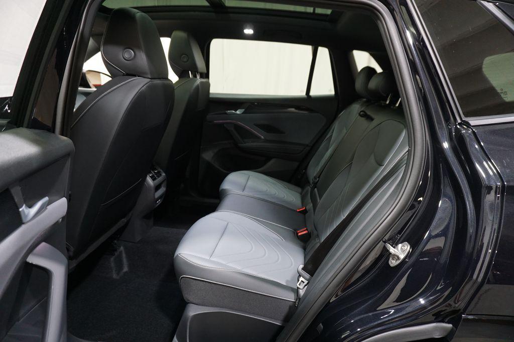 new 2026 Volkswagen Tiguan car, priced at $37,354