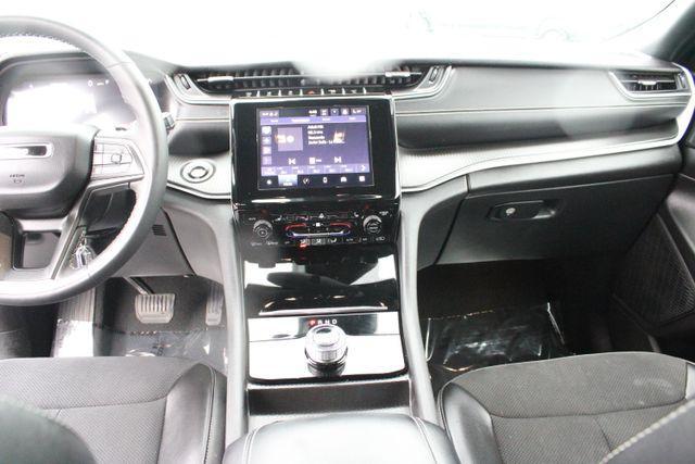 used 2024 Jeep Grand Cherokee L car, priced at $26,495