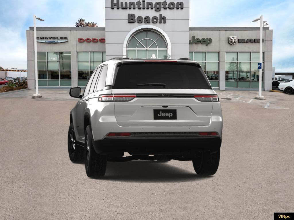 new 2025 Jeep Grand Cherokee car, priced at $33,950