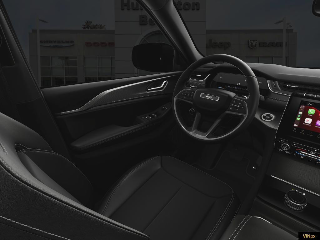 new 2025 Jeep Grand Cherokee car, priced at $37,480