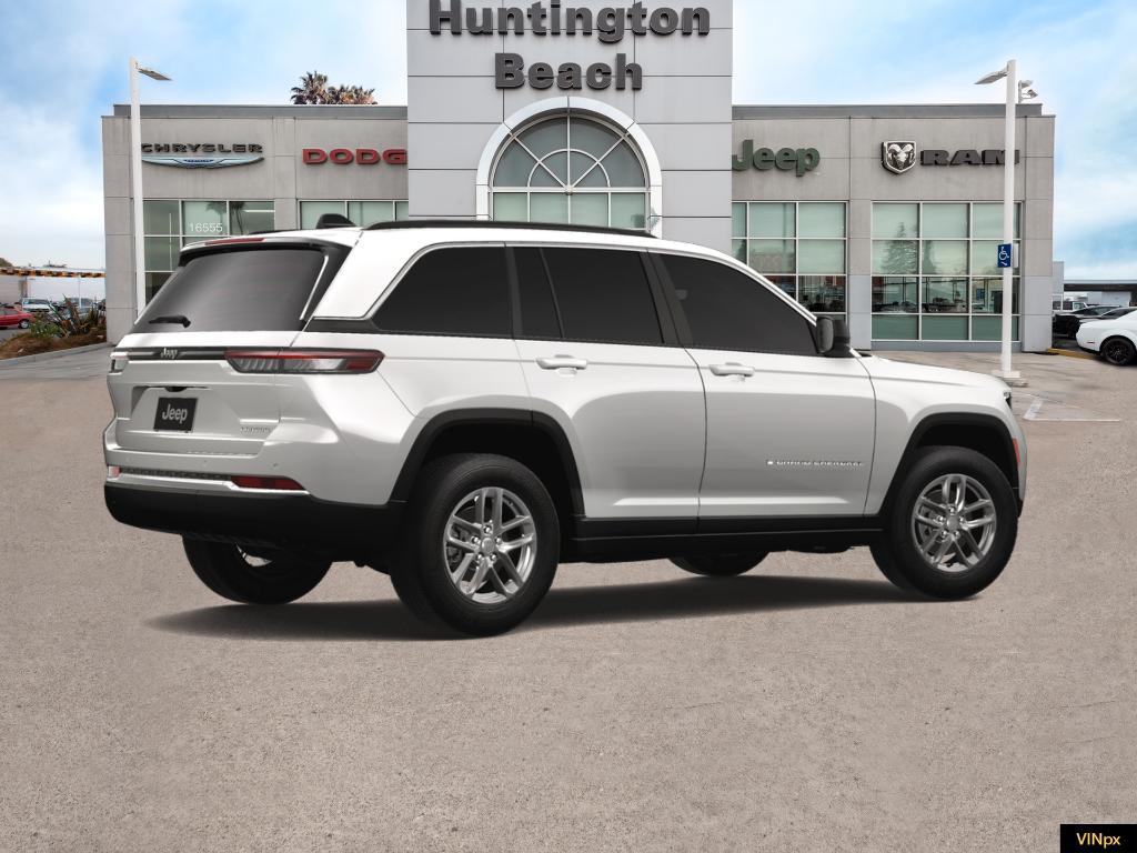 new 2025 Jeep Grand Cherokee car, priced at $37,130