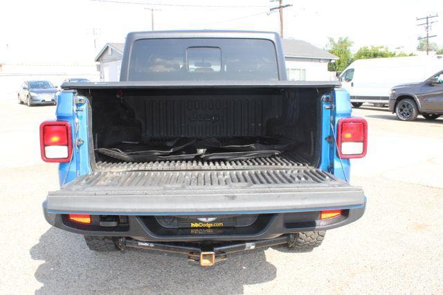 used 2022 Jeep Gladiator car, priced at $24,900