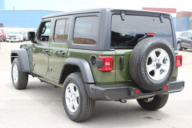 used 2022 Jeep Wrangler Unlimited car, priced at $24,200