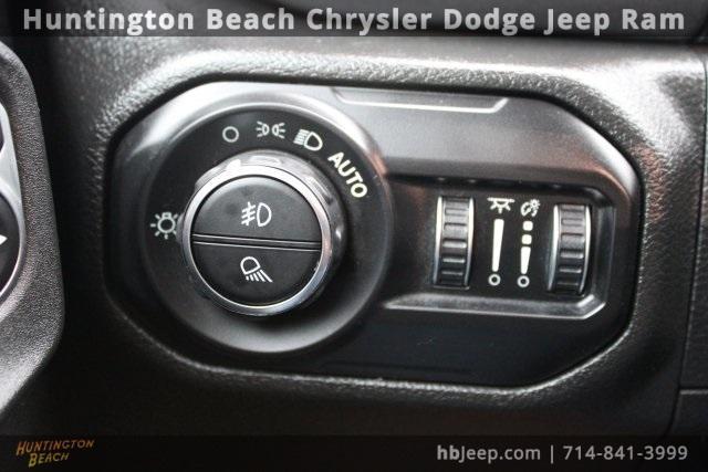 used 2021 Jeep Gladiator car, priced at $33,700
