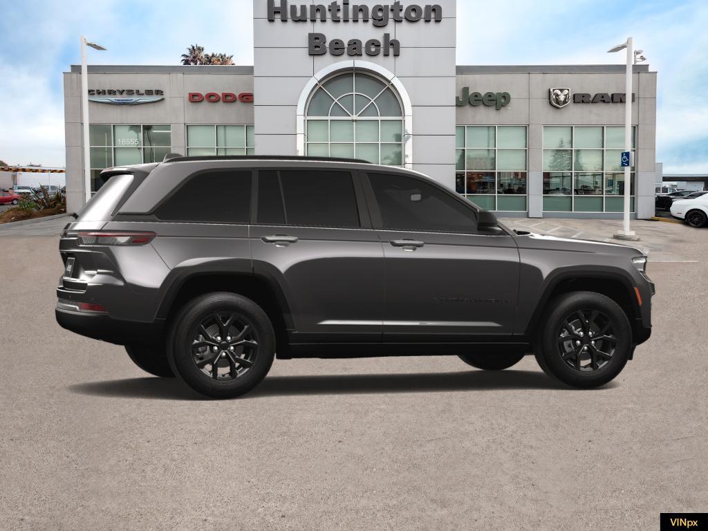 new 2025 Jeep Grand Cherokee car, priced at $40,480