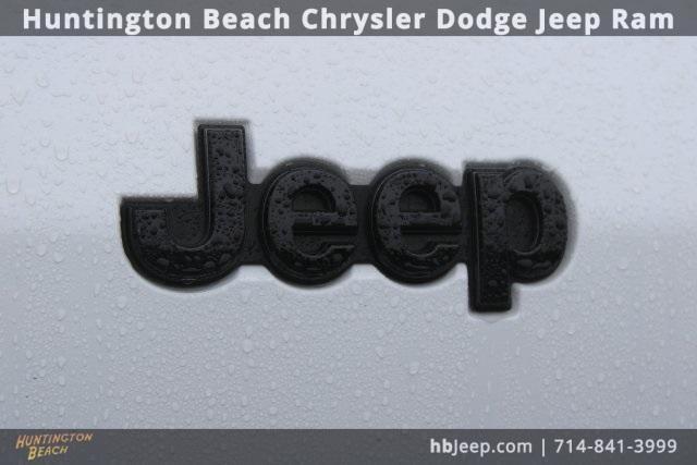 used 2025 Jeep Grand Cherokee L car, priced at $35,981