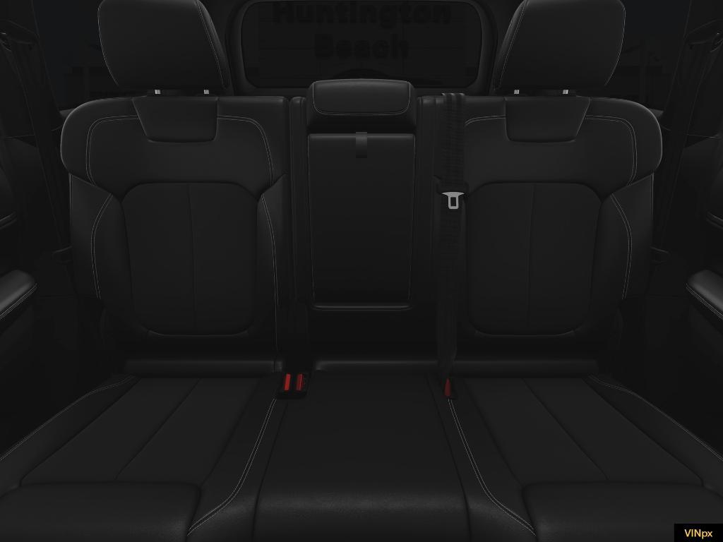 new 2025 Jeep Grand Cherokee car, priced at $39,125