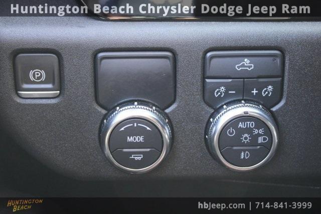 used 2022 GMC Sierra 1500 car, priced at $33,990