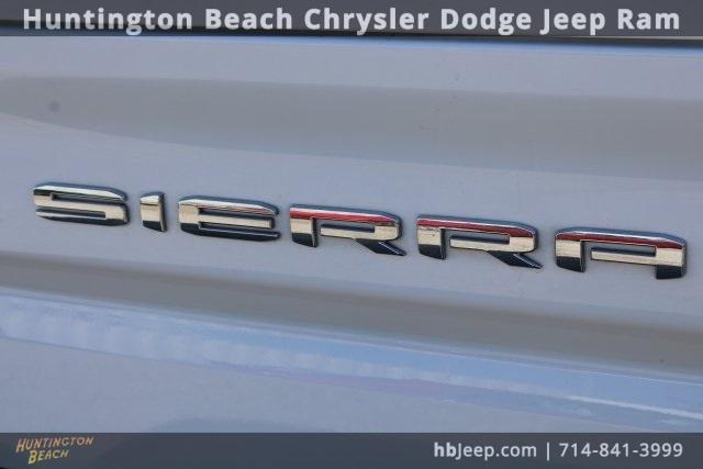 used 2022 GMC Sierra 1500 car, priced at $33,990