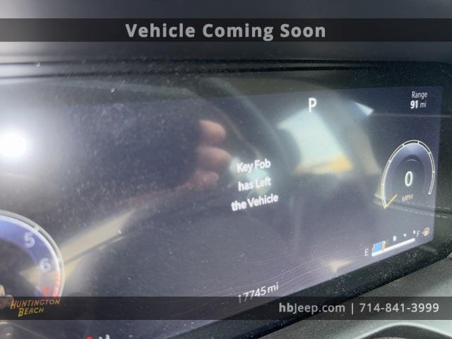 used 2023 Jeep Grand Cherokee car, priced at $26,800